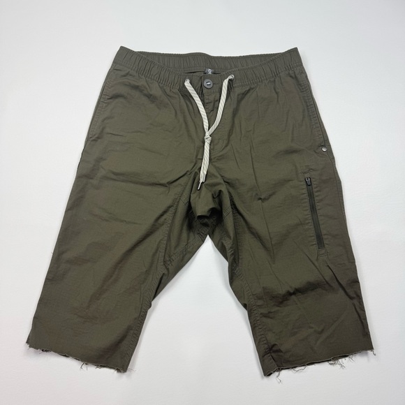 Vuori Other - Men’s Vuori Ripstop Climber Pants Size Medium *CUT* *READ*